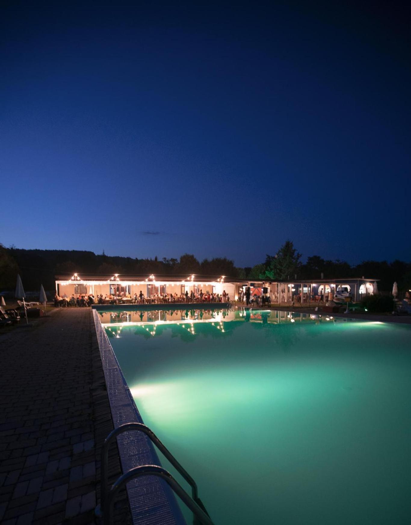 Centro Vacanze - Garden River อัลติโดนา ภายนอก รูปภาพ